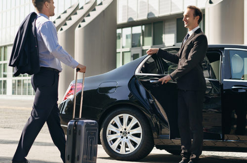 BOOK A AIRPORT TAXI TRANSFER WITH HEX CARS BRISTOL